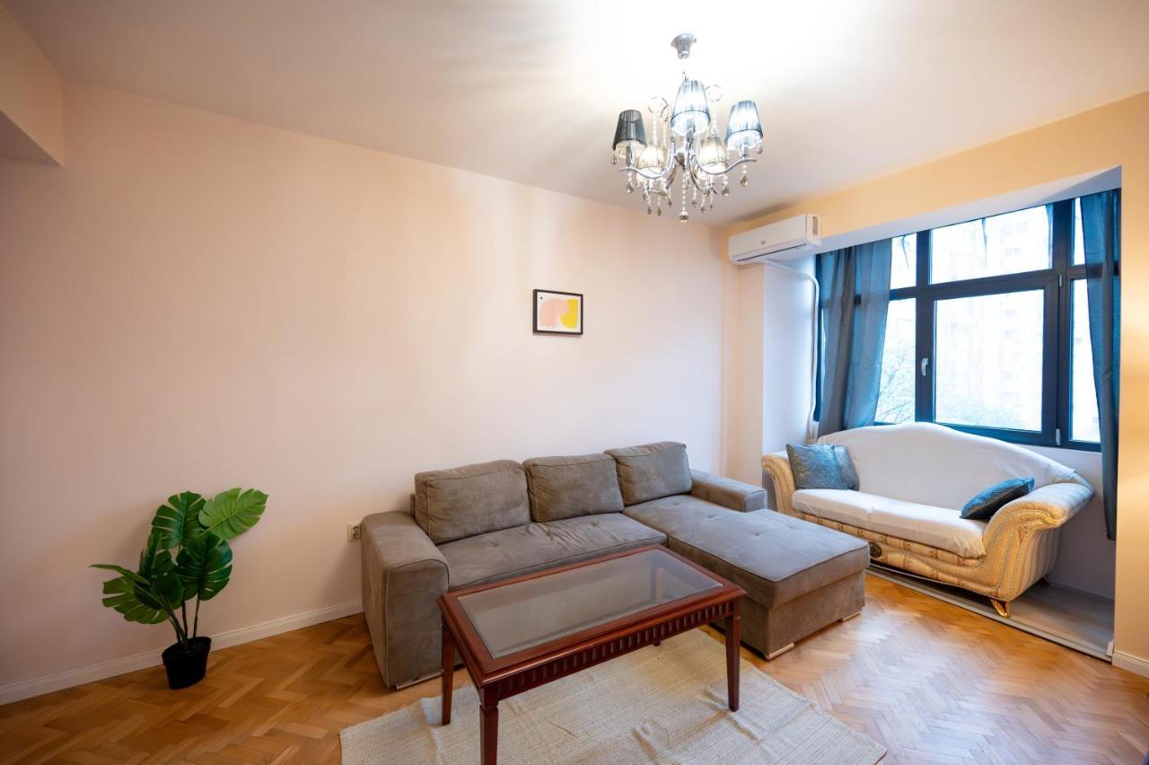 Spacious 1Bdr Apartment Near City Center صوفيا المظهر الخارجي الصورة