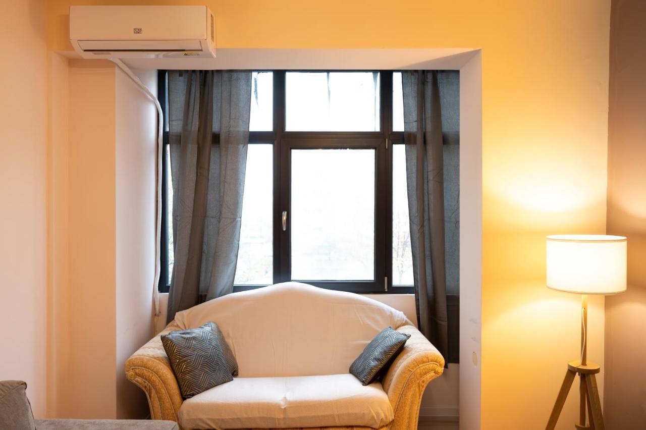 Spacious 1Bdr Apartment Near City Center صوفيا المظهر الخارجي الصورة